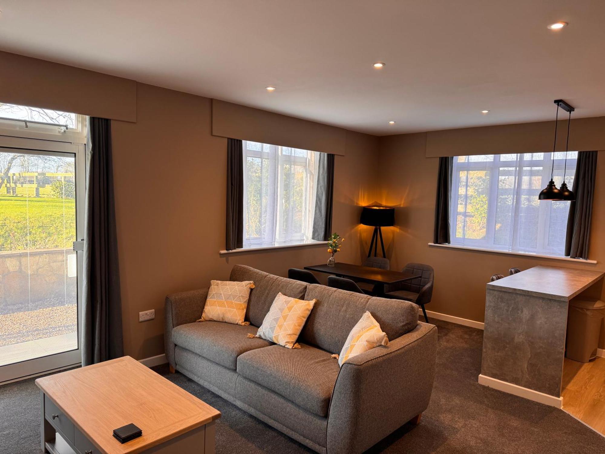 South Lawn Hotel Lymington Esterno foto