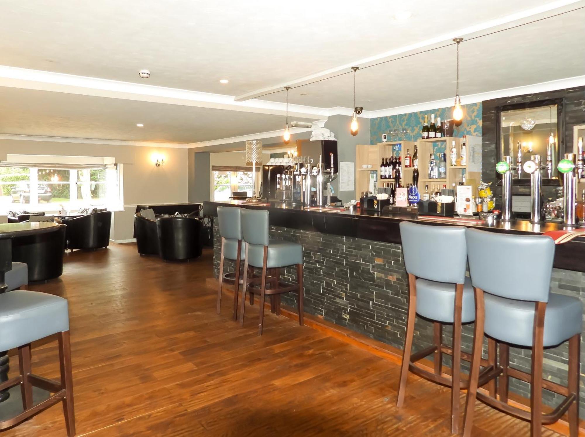 South Lawn Hotel Lymington Esterno foto