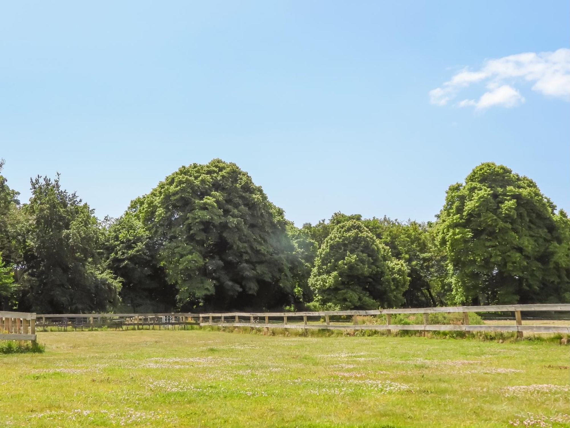 South Lawn Hotel Lymington Esterno foto